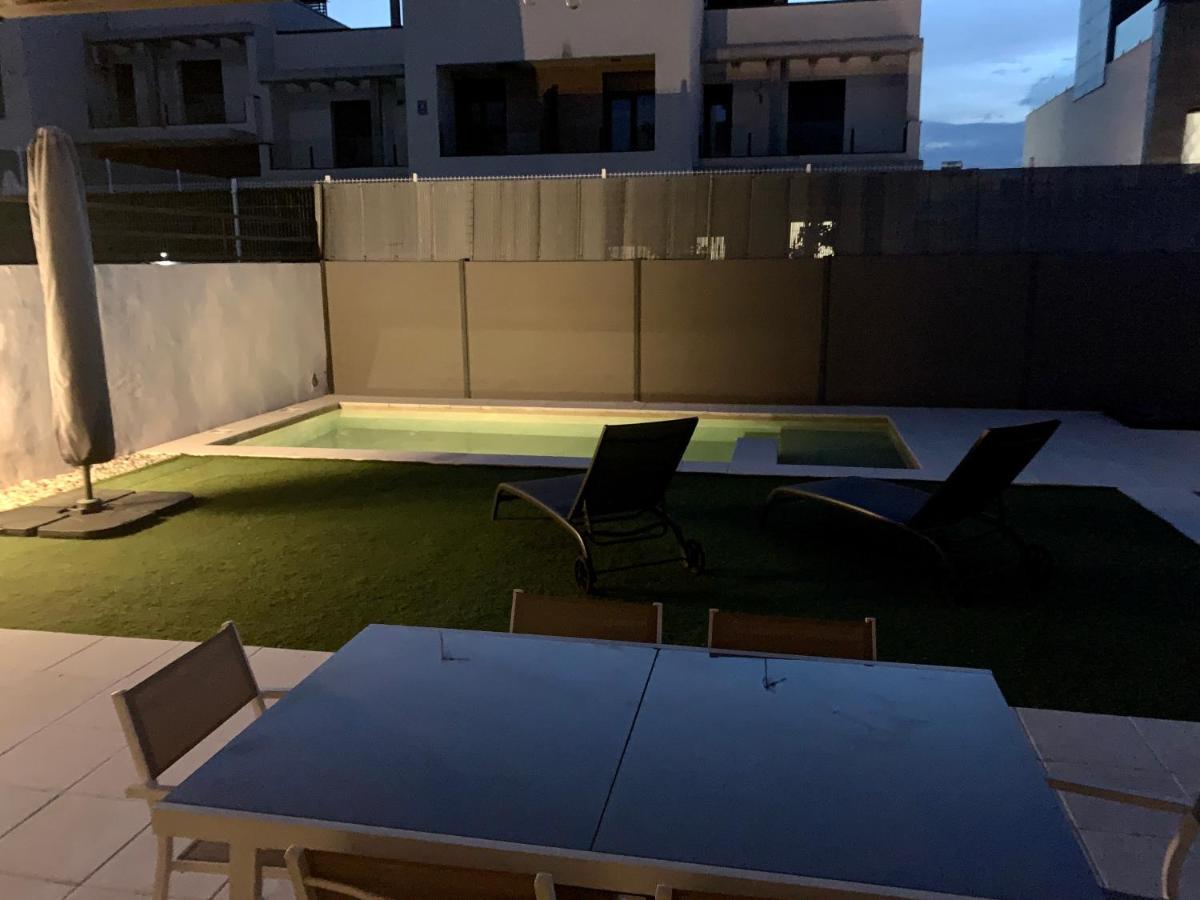 Chalet Con Piscina Privada A 25 Min De Madrid Arroyomolinos Zewnętrze zdjęcie